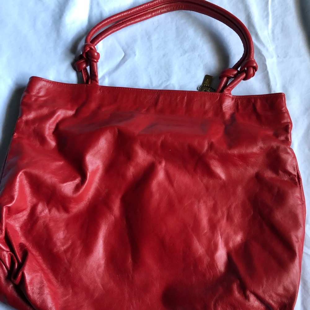 Red leather bag - Picture 2 of 3